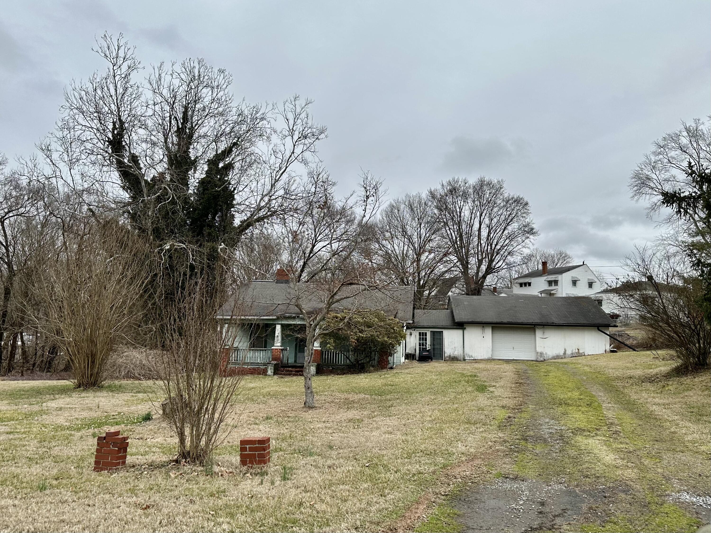 1645 Reedy Creek Road Kingsport, TN 37664 - Photo 7 of 15 IMG_8248