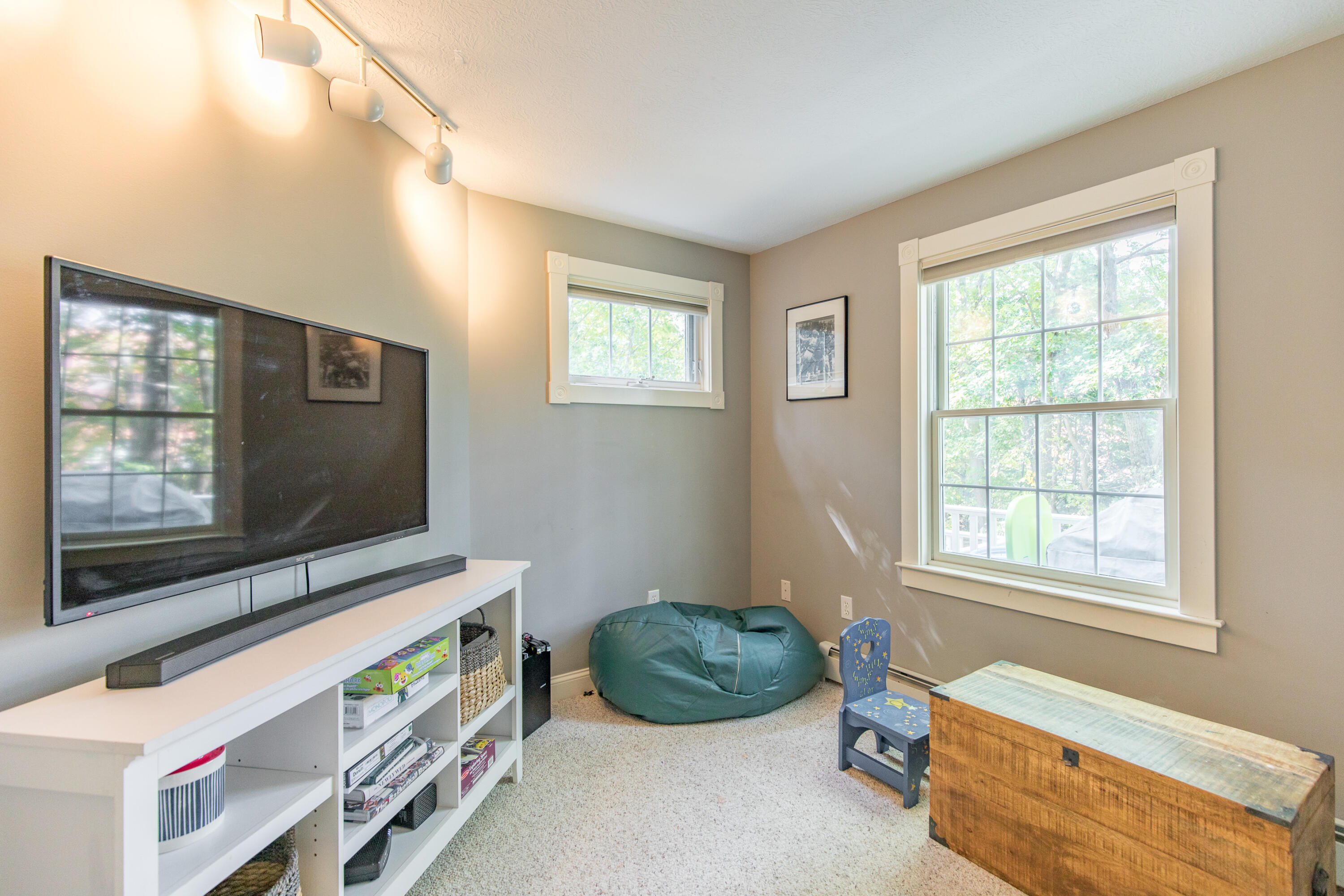 70 Cottage Park Road Portland, ME 04103 - Photo 25 of 58 70 Cottage Park Portland-26