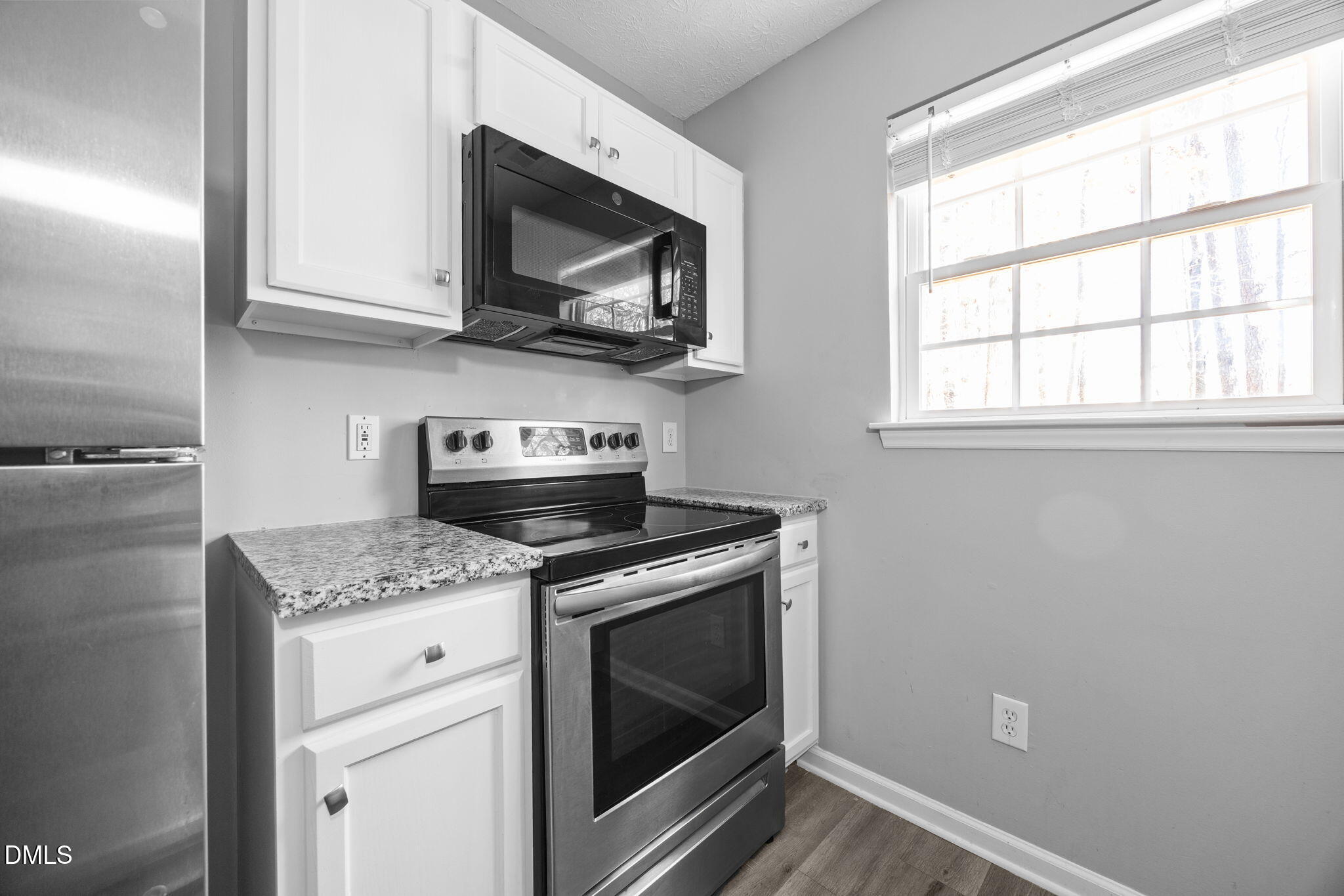 3109 Ebony Court Raleigh, NC 27610 - Photo 7 of 26 24-web-or-mls-IMG_1609