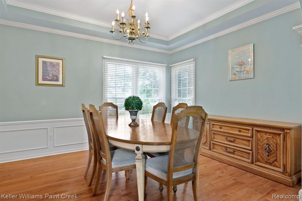 1704 Devonwood Drive Rochester Hills, MI 48306 - Photo 7 of 38