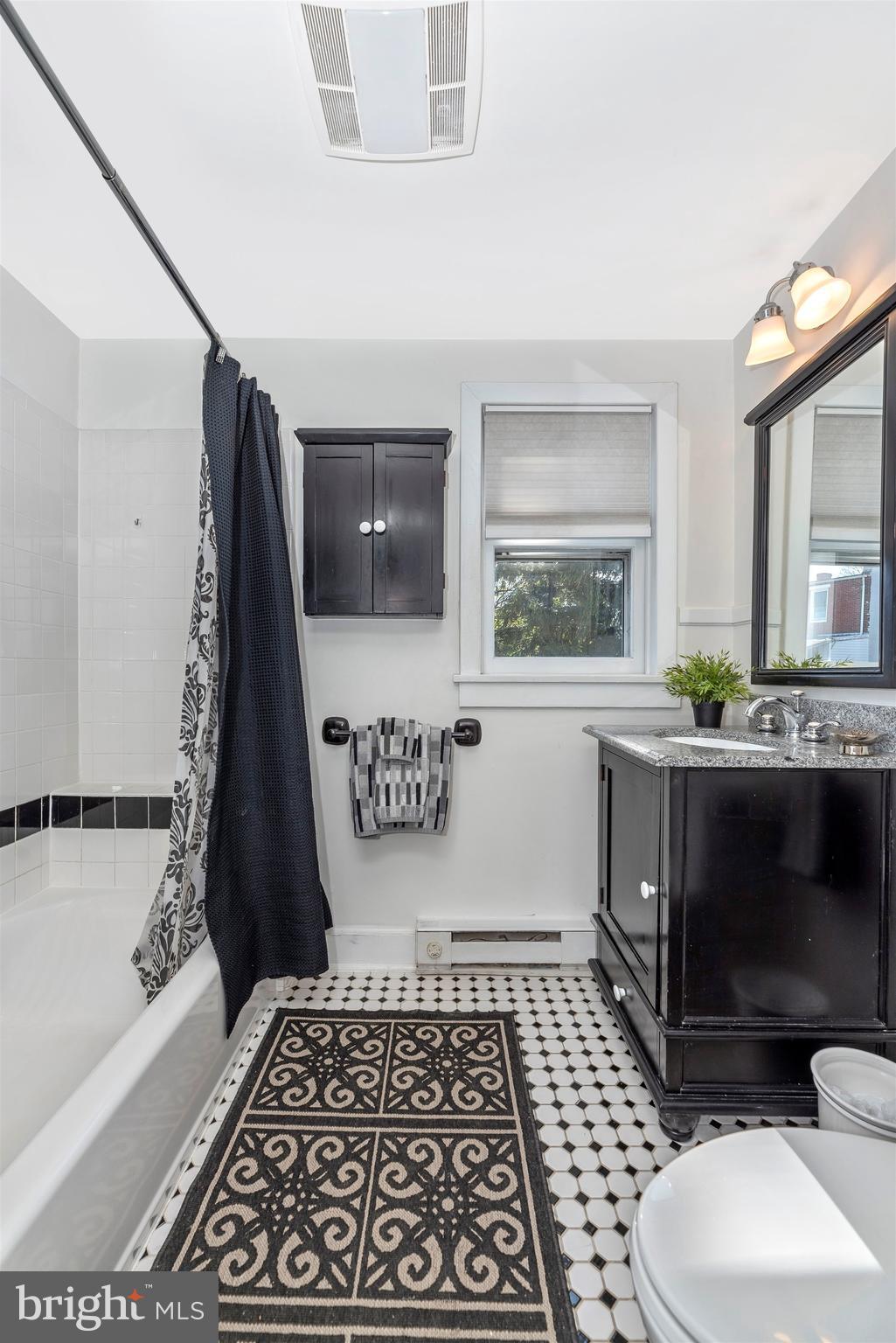 412 West Patrick Street Frederick, MD 21701 - Photo 21 of 36 Elegant Updated En Suite Bath!