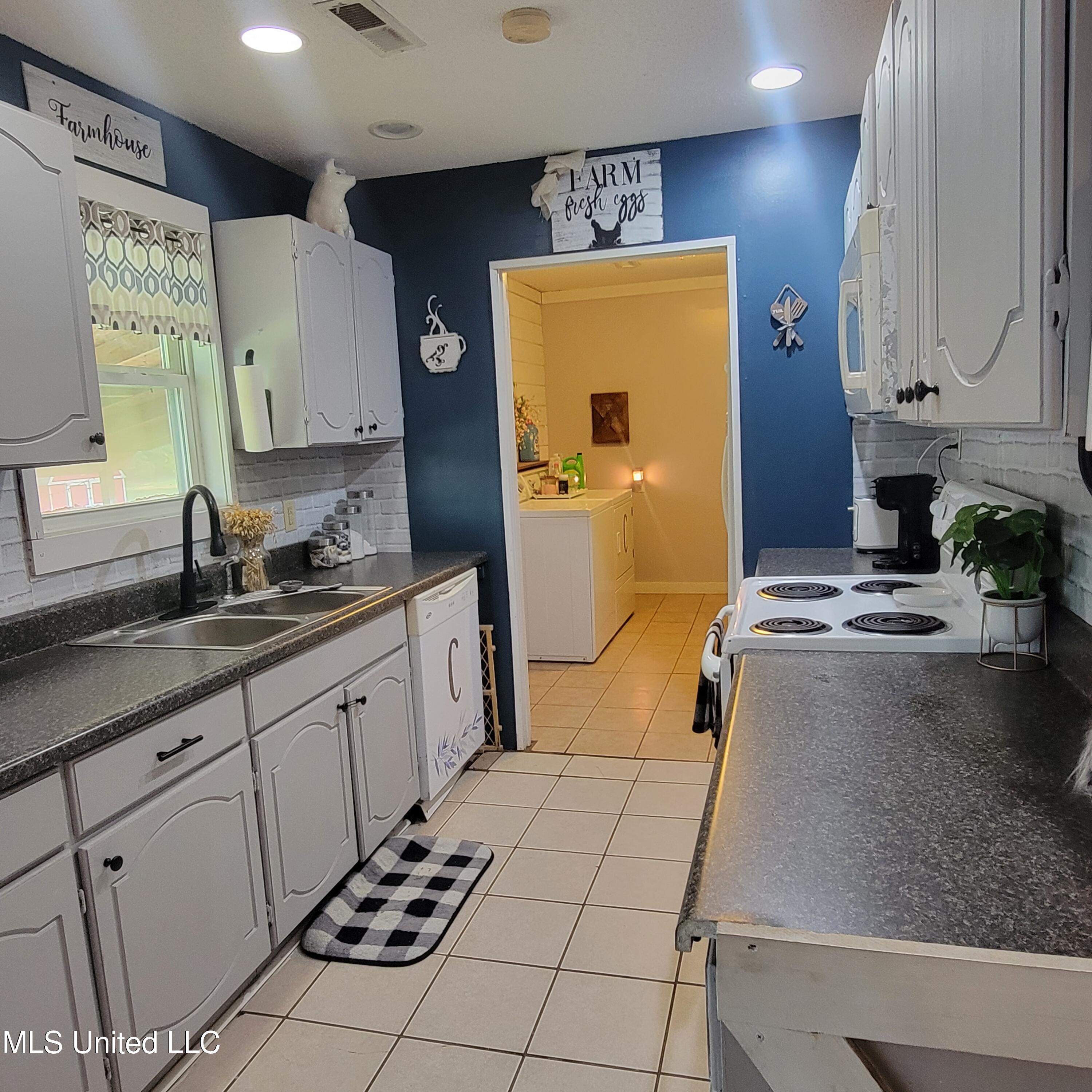 415 Metra Road Coldwater, MS 38618 - Photo 12 of 31 20230924_114705