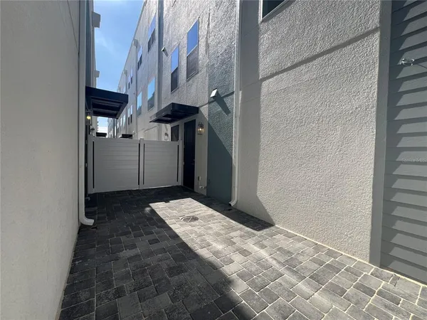$3,295 | 891 City Walk Lane, Oviedo, FL 32765
