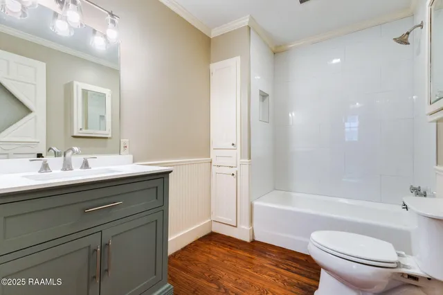 $1,350 | 201 South Orange Street, Lafayette, LA 70501