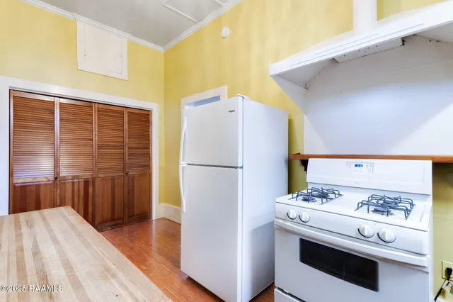 $1,350 | 201 South Orange Street, Lafayette, LA 70501