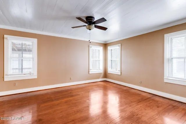 $1,350 | 201 South Orange Street, Lafayette, LA 70501