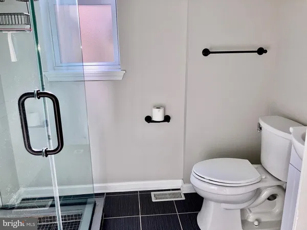 $2,200 | 2647 South 12th Street, Philadelphia, PA 19148