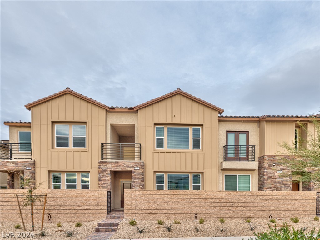 2547 Venetia Pointe Street Henderson, NV 89044 - Photo 2 of 15