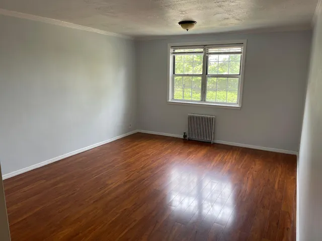 $325,000 | 78-05 Park Drive East, Unit 4B | Kew Gardens Hills