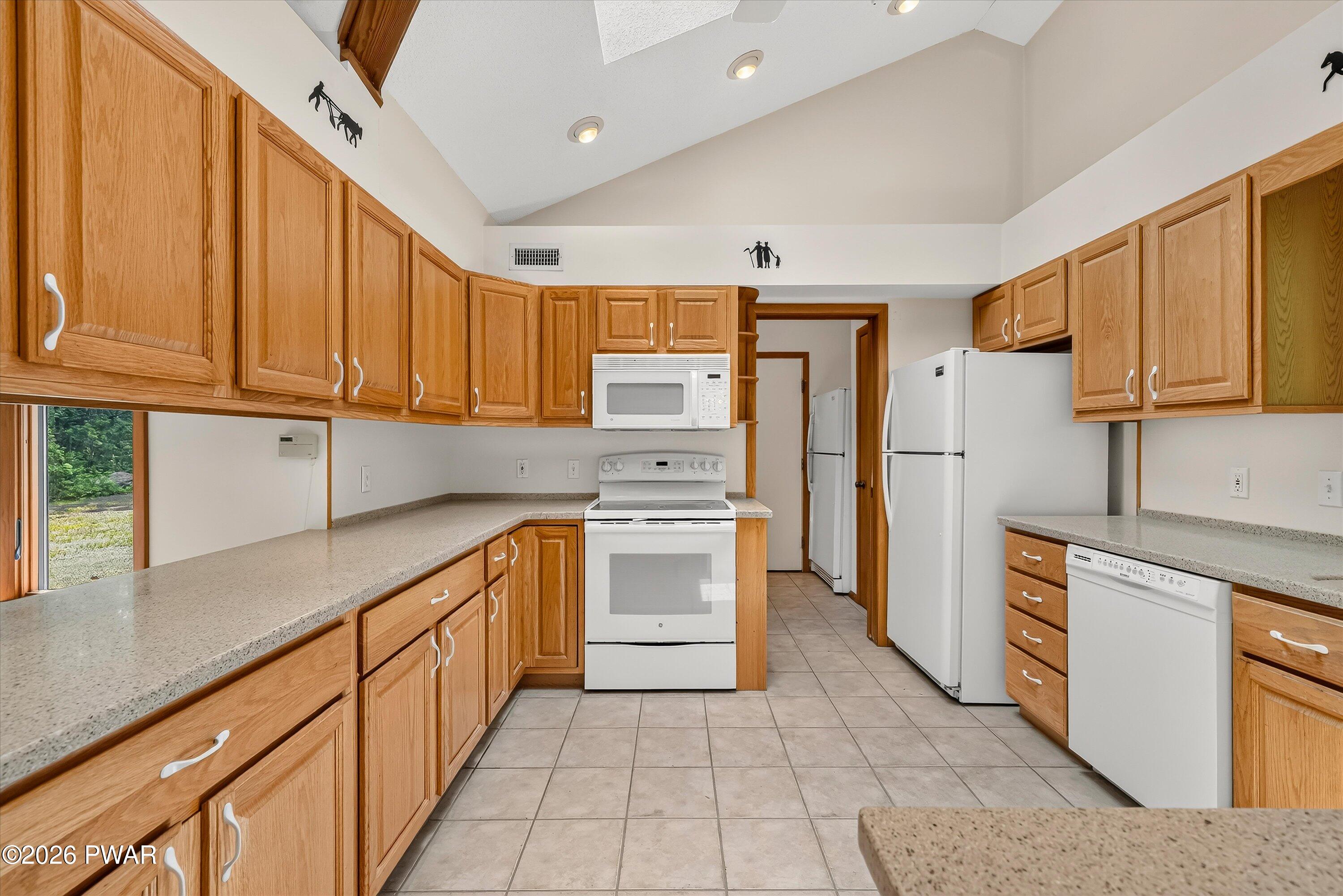 103 Rodeo Lane Hawley, PA 18428 - Photo 22 of 55 Gallery Image 22