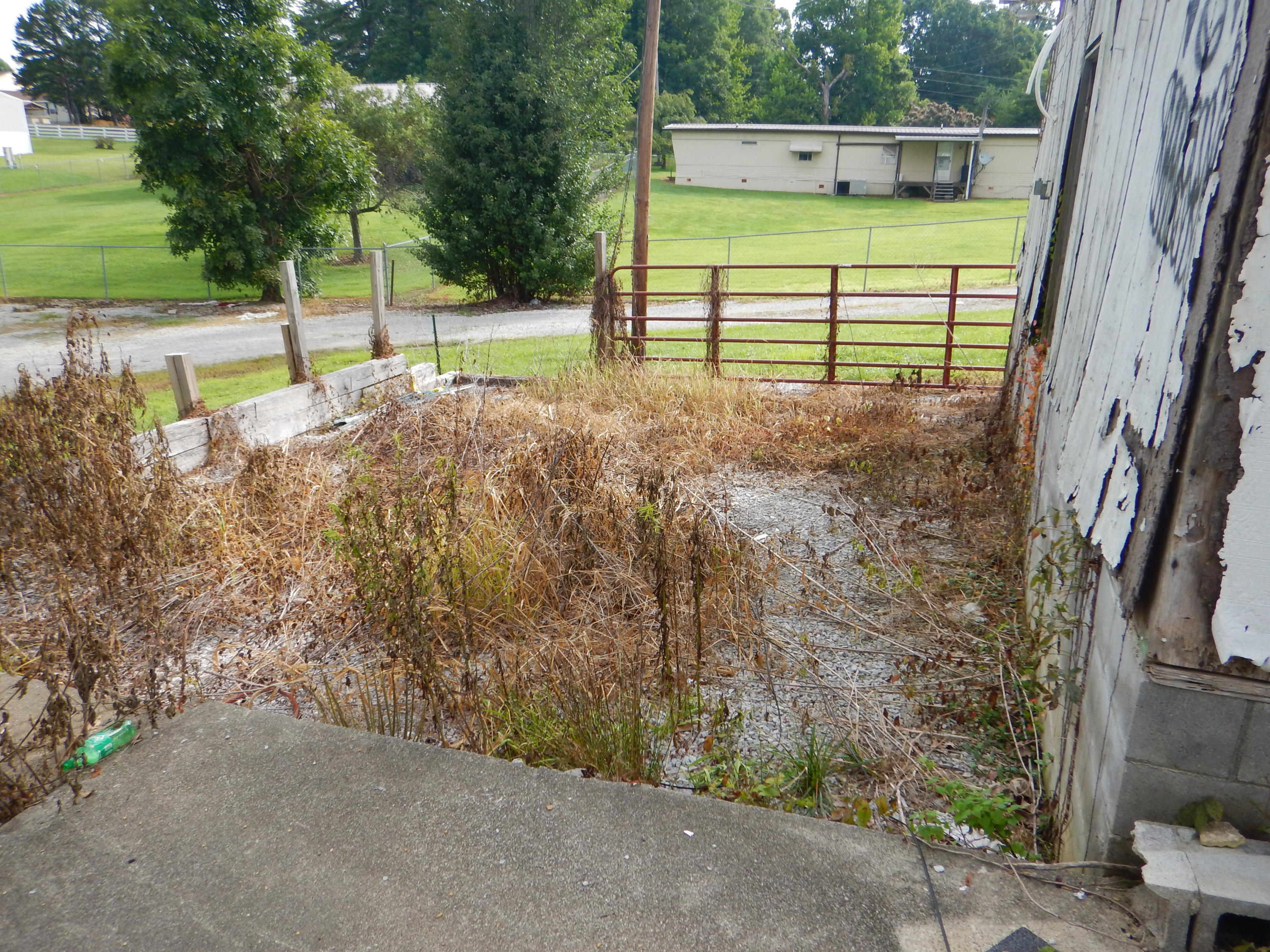 44 Robert E Cox Road Corbin, KY 40701 - Photo 5 of 8 DSCN1357