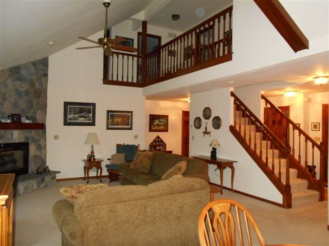 W2934 Lafayette Lane Elkhorn, WI 53121 - Photo 7 of 25