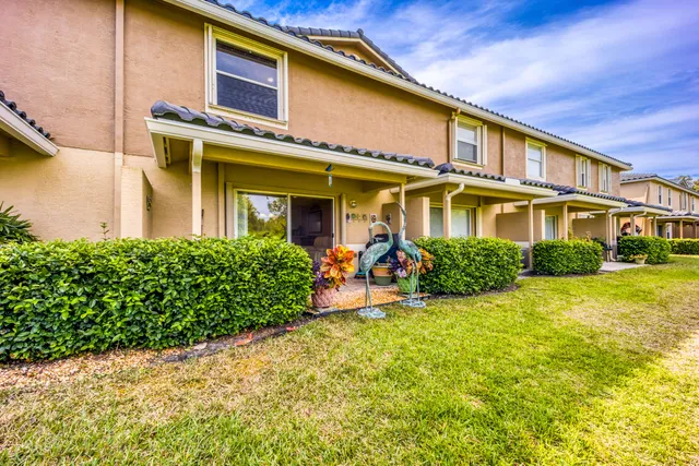 $310,000 | 2974 Southeast Lexington Lakes Drive, Stuart, FL 34994