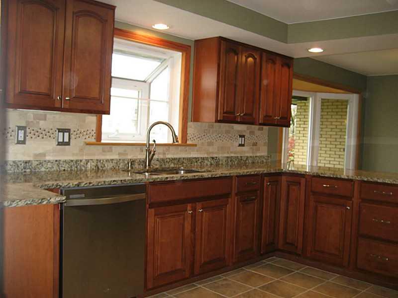 668 Unionville Road Butler, PA 16001 - Photo 7 of 22 Kitchen.