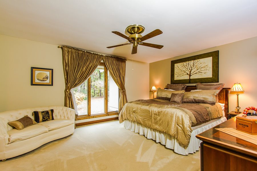 9500 Springdale Drive Raleigh, NC 27613 - Photo 8 of 24 Photo 9