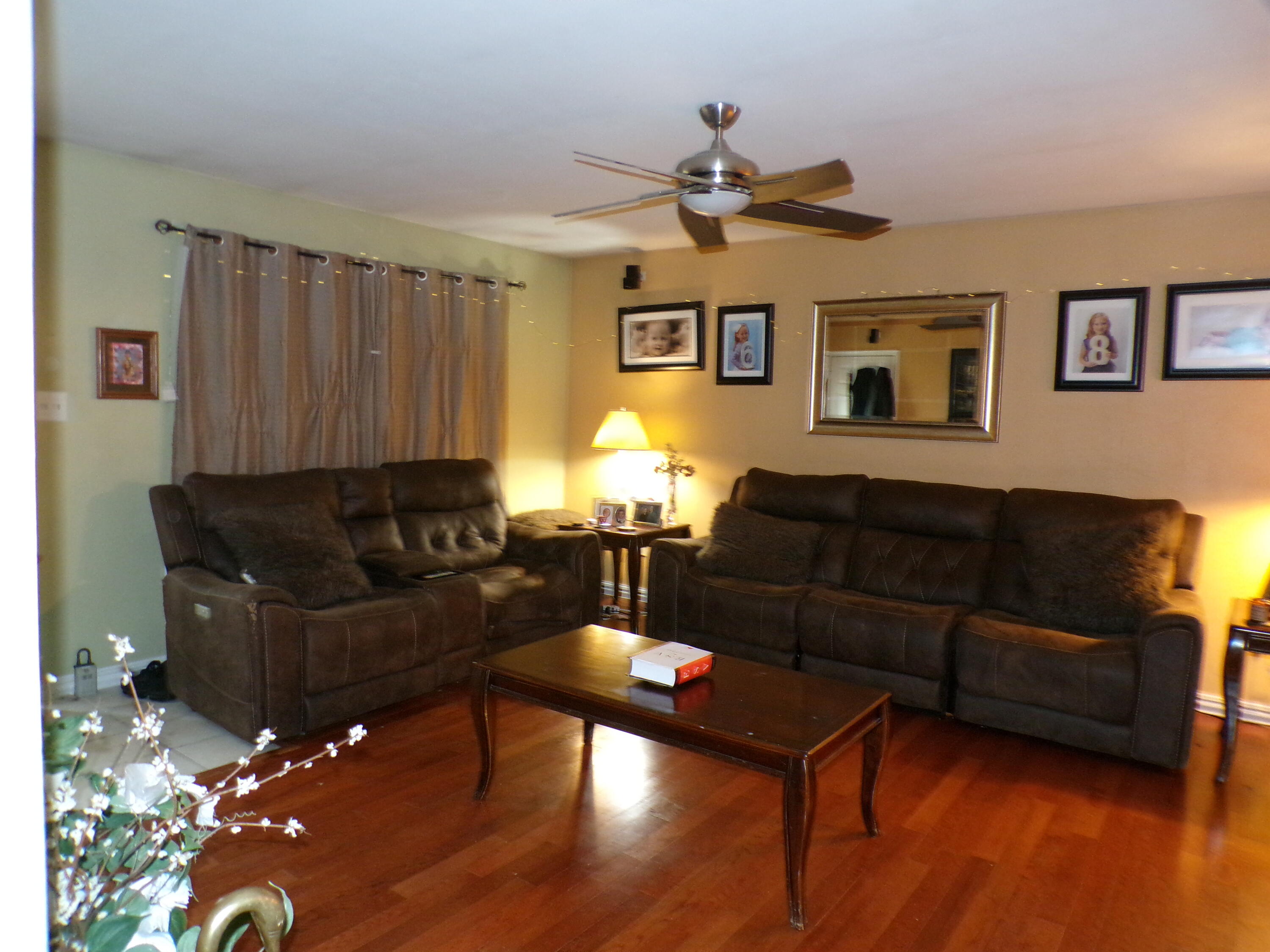 1643 North Indiana Place Griffith, IN 46319 - Photo 27 of 27 3000x2250