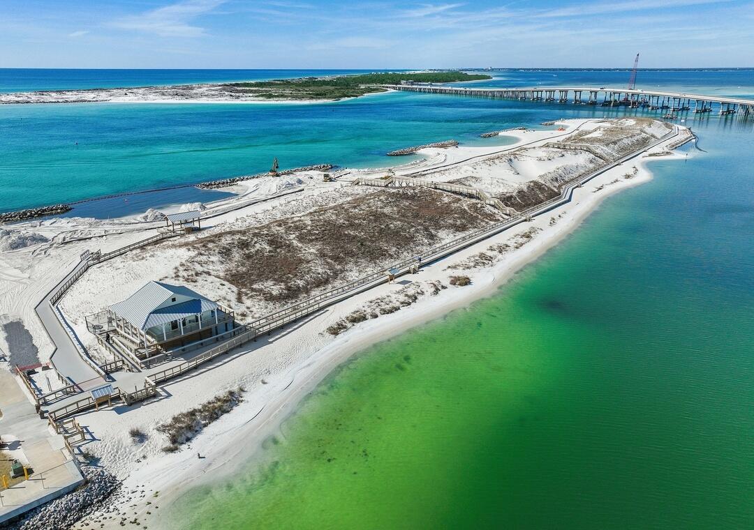 30 Moreno Point Road, Unit 406C Destin, FL 32541 - Photo 51 of 52 e8340d33-9c0d-4460-bfb7-f275029b8dc6