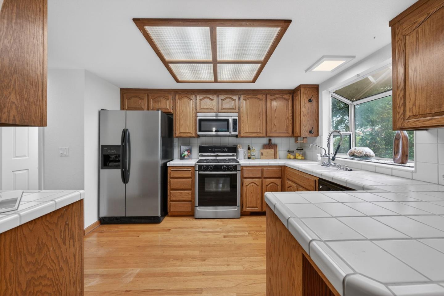 1658 Monroe Street Santa Clara, CA 95050 - Photo 8 of 27