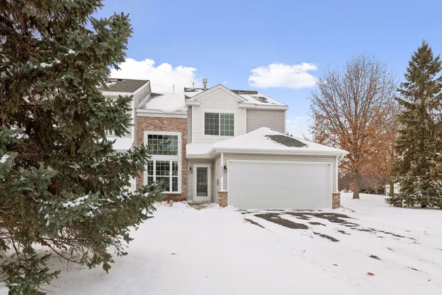 $253,000 | 2732 Wagon Wheel Curve, Chaska, MN 55318
