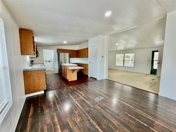 $2,000 | 831 Rolling Block Drive, Liberty Hill, TX 78642