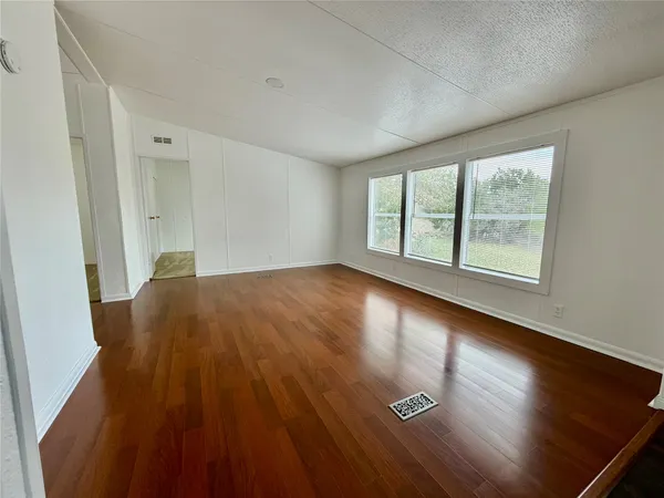 $2,000 | 831 Rolling Block Drive, Liberty Hill, TX 78642