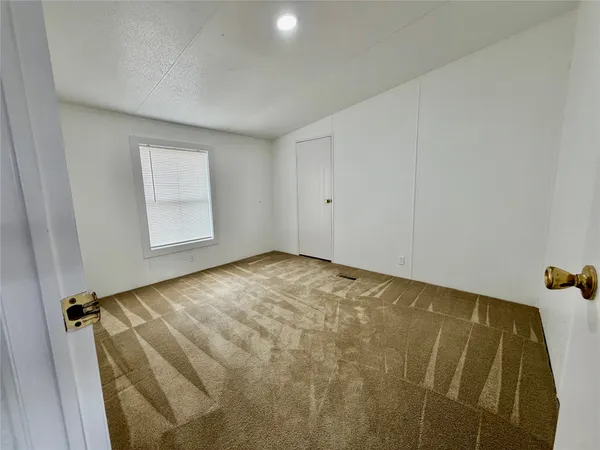 $2,000 | 831 Rolling Block Drive, Liberty Hill, TX 78642