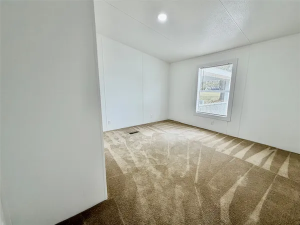 $2,000 | 831 Rolling Block Drive, Liberty Hill, TX 78642
