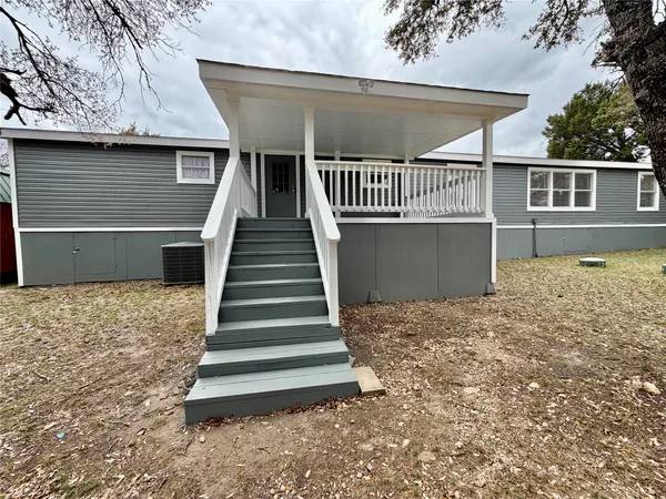 $2,000 | 831 Rolling Block Drive, Liberty Hill, TX 78642