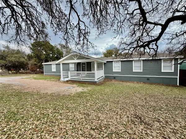 $2,000 | 831 Rolling Block Drive, Liberty Hill, TX 78642