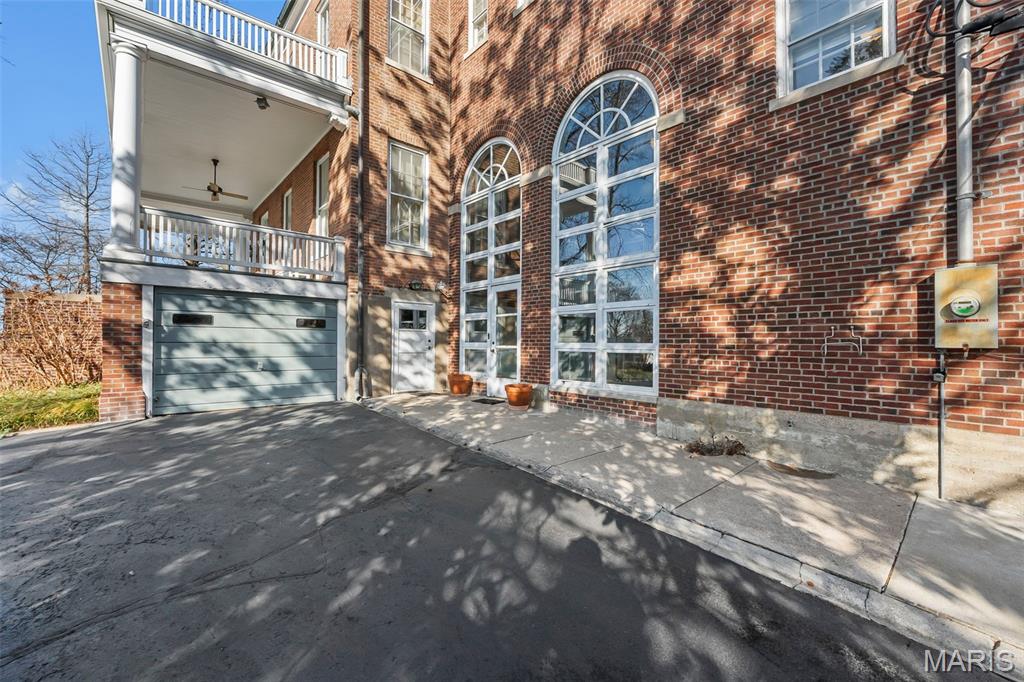 718 State Street Chester, IL 62233 - Photo 8 of 75