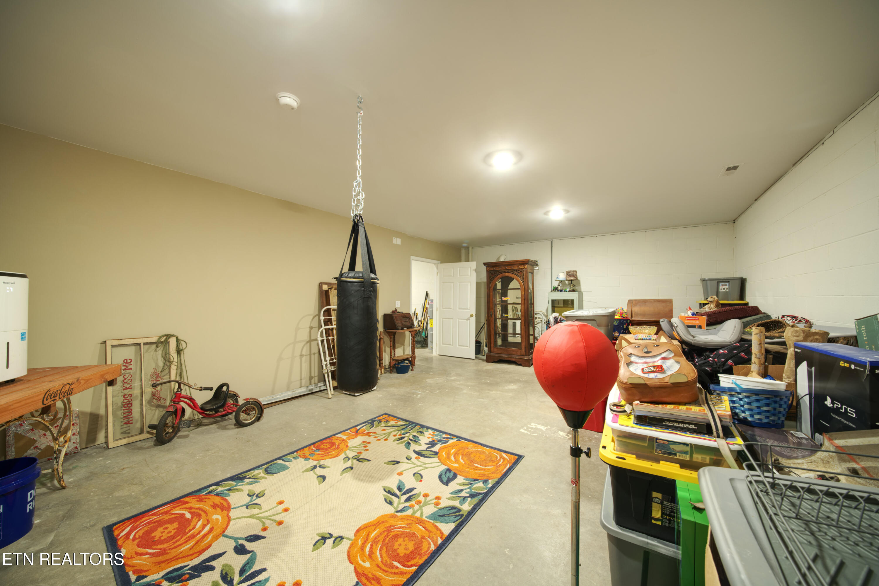 209 Summit Drive Speedwell, TN 37870 - Photo 26 of 36 30 - 209 Summit Dr