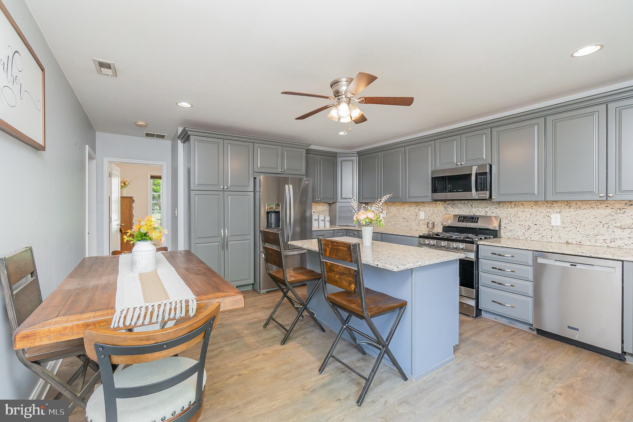 3247 Forge Hill Road Street, MD 21154 - Photo 13 of 49 Who's hungry?