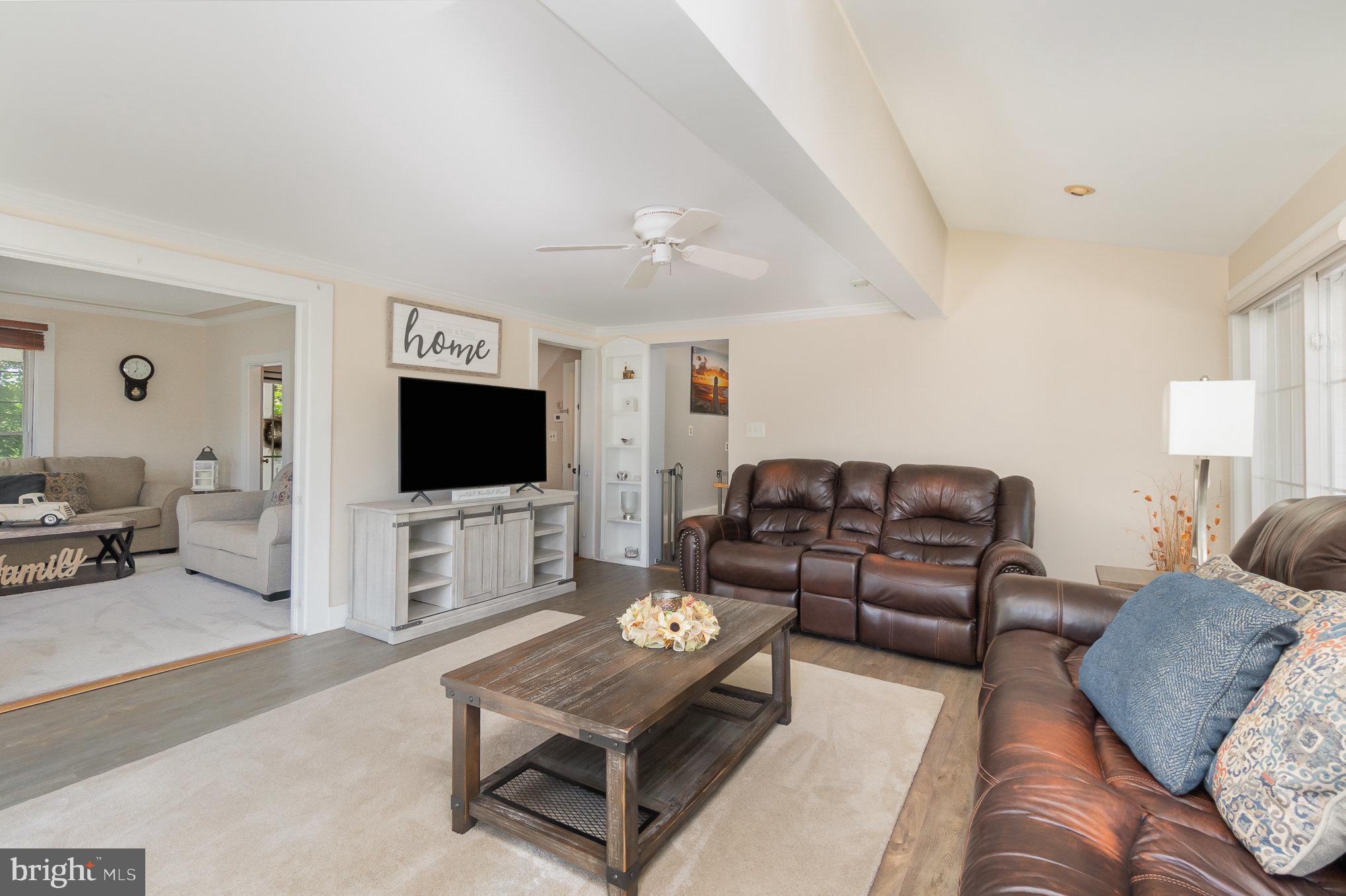 3247 Forge Hill Road Street, MD 21154 - Photo 23 of 49 Family room/Sunroom offers endless light