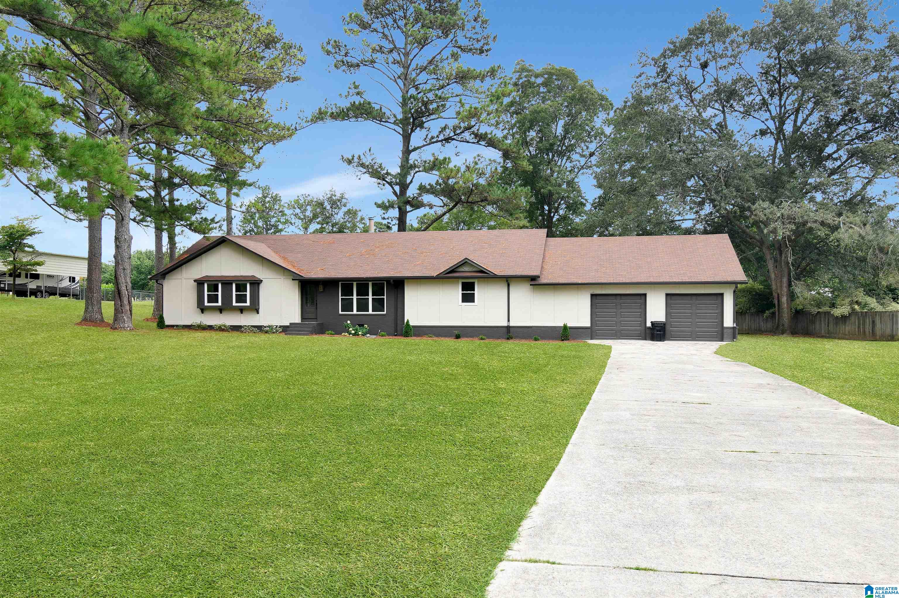 207 Friendship Circle Clanton, AL 35045 - Photo 7 of 40
