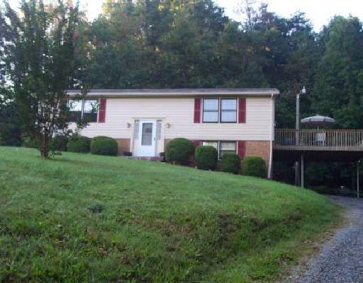 230 Willow Spring Road Troutville, VA 24175 - Photo 1 of 1 front view of a house with a yard
