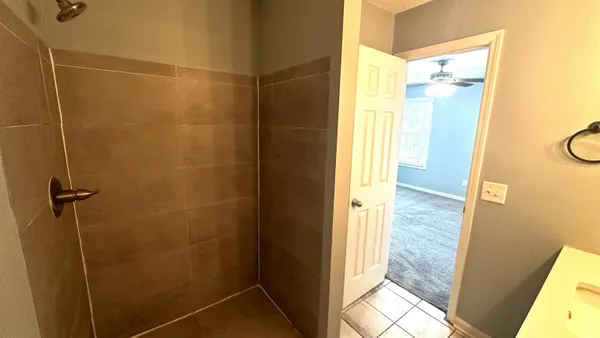 $1,725 | 4085 Remer Court, Tallahassee, FL 32303