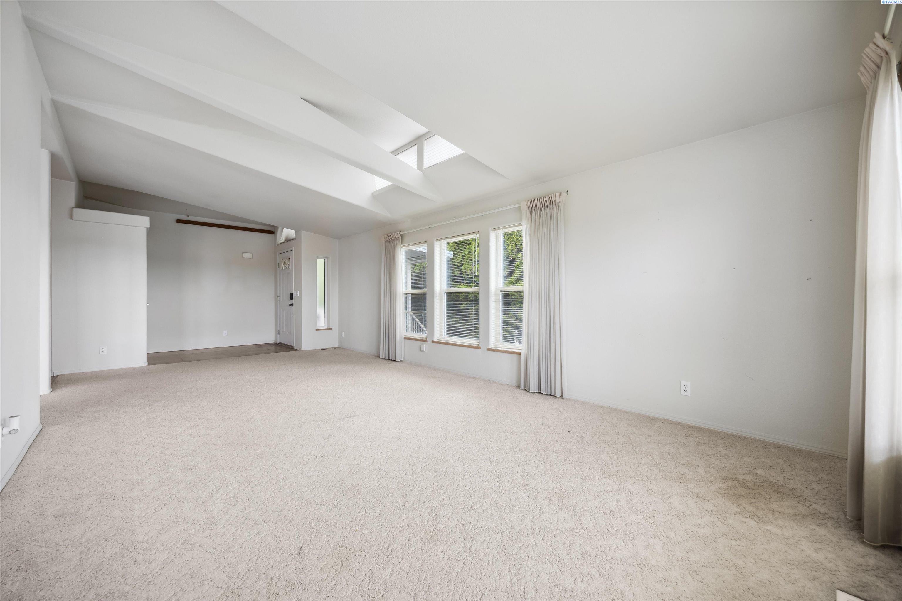 91 Ridgecliff Drive Richland, WA 99352 - Photo 6 of 29 Gallery Image 6