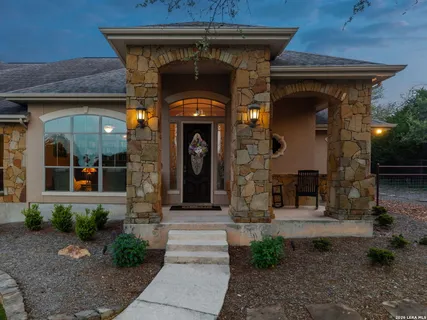 $775,000 | 480 Wentworth, Spring Branch, TX 78070
