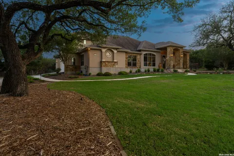 $775,000 | 480 Wentworth, Spring Branch, TX 78070