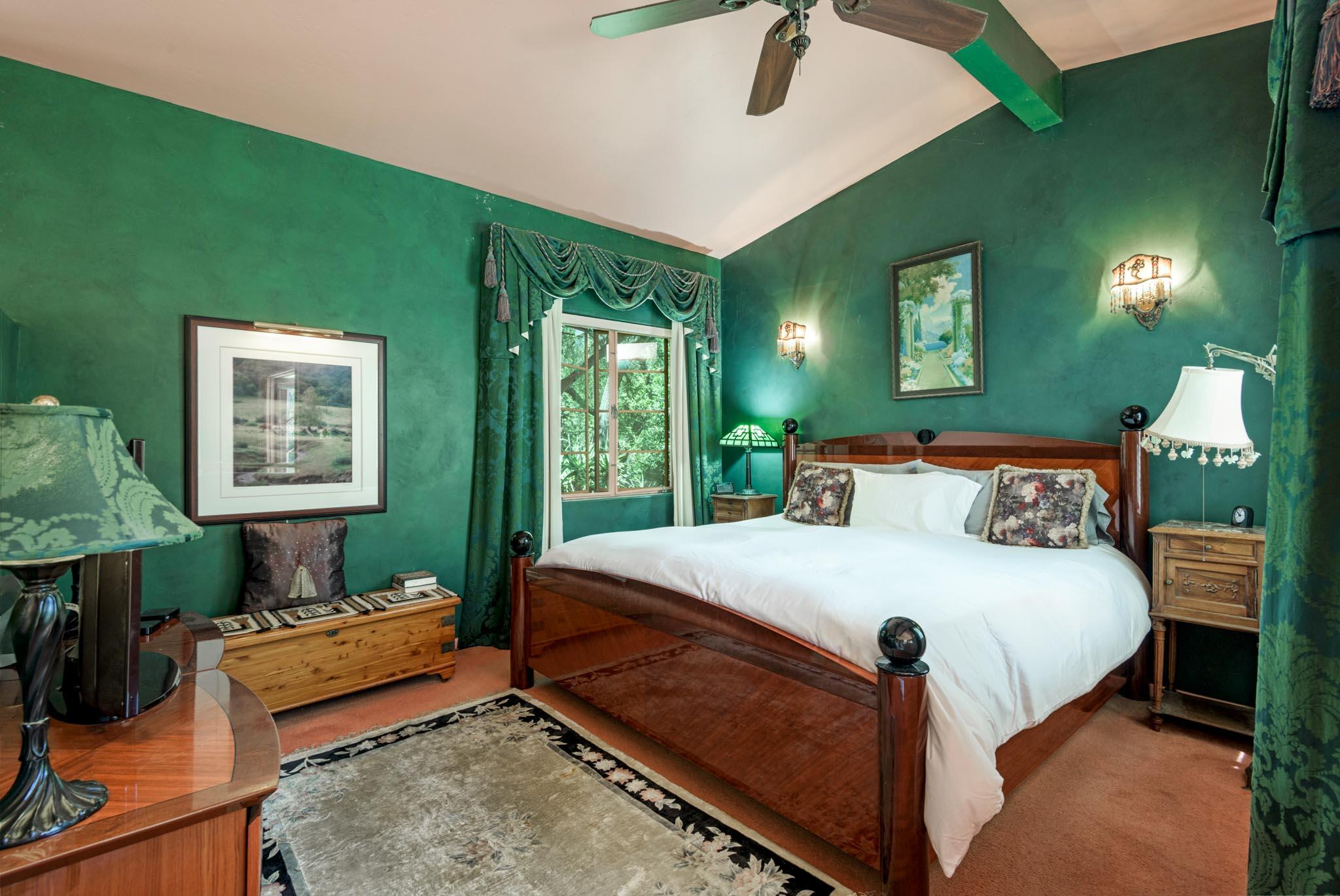 2016 Foothill Road Santa Barbara, CA 93105 - Photo 15 of 36 Primary Bedroom