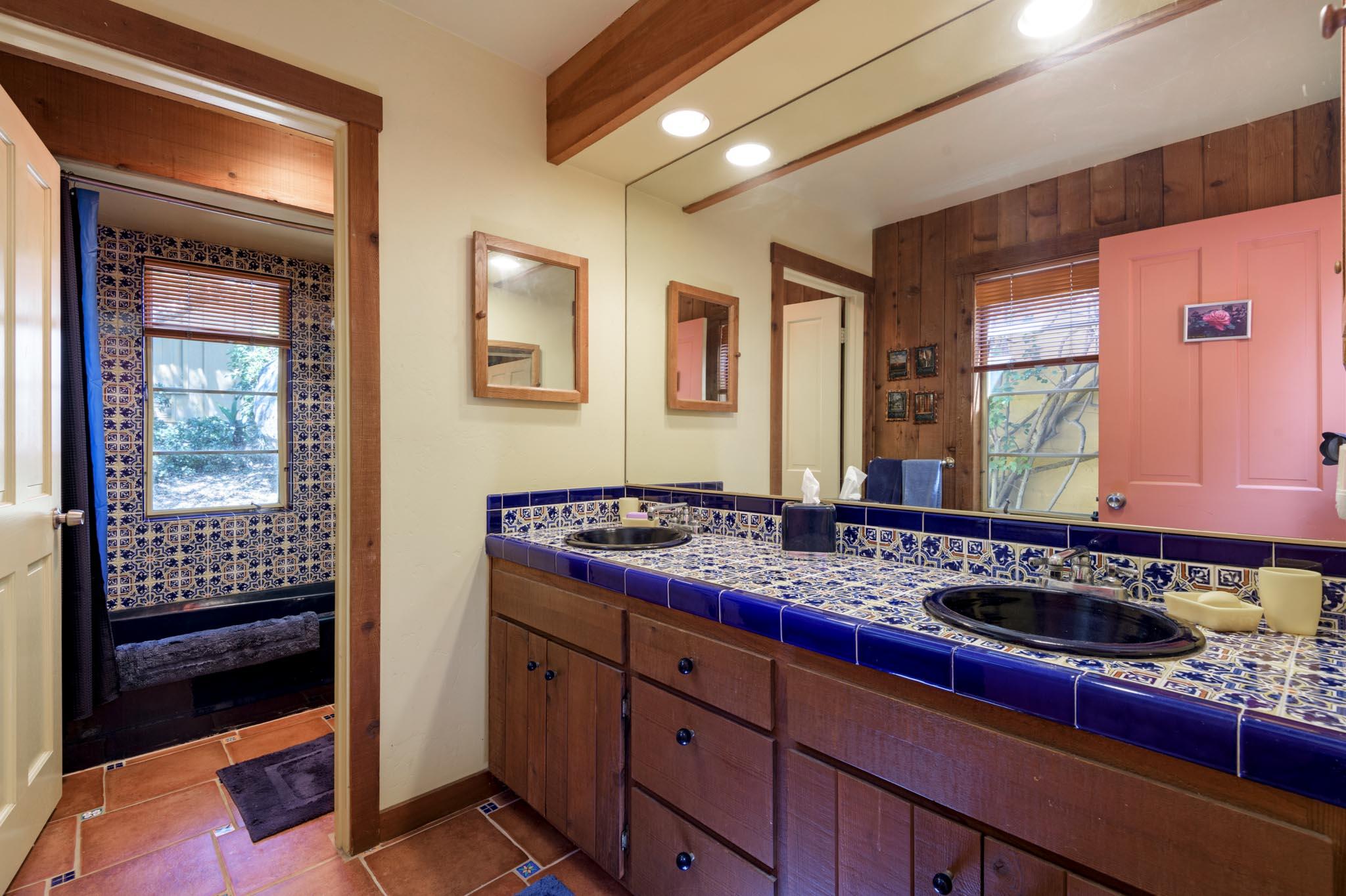 2016 Foothill Road Santa Barbara, CA 93105 - Photo 20 of 36 Bathroom #2