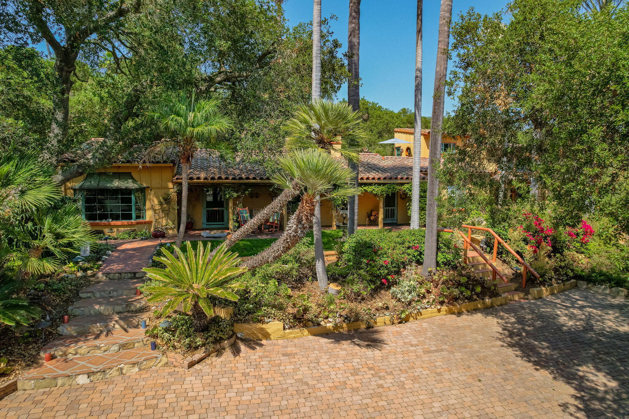 2016 Foothill Road Santa Barbara, CA 93105 - Photo 3 of 36 2016 Foothill Road