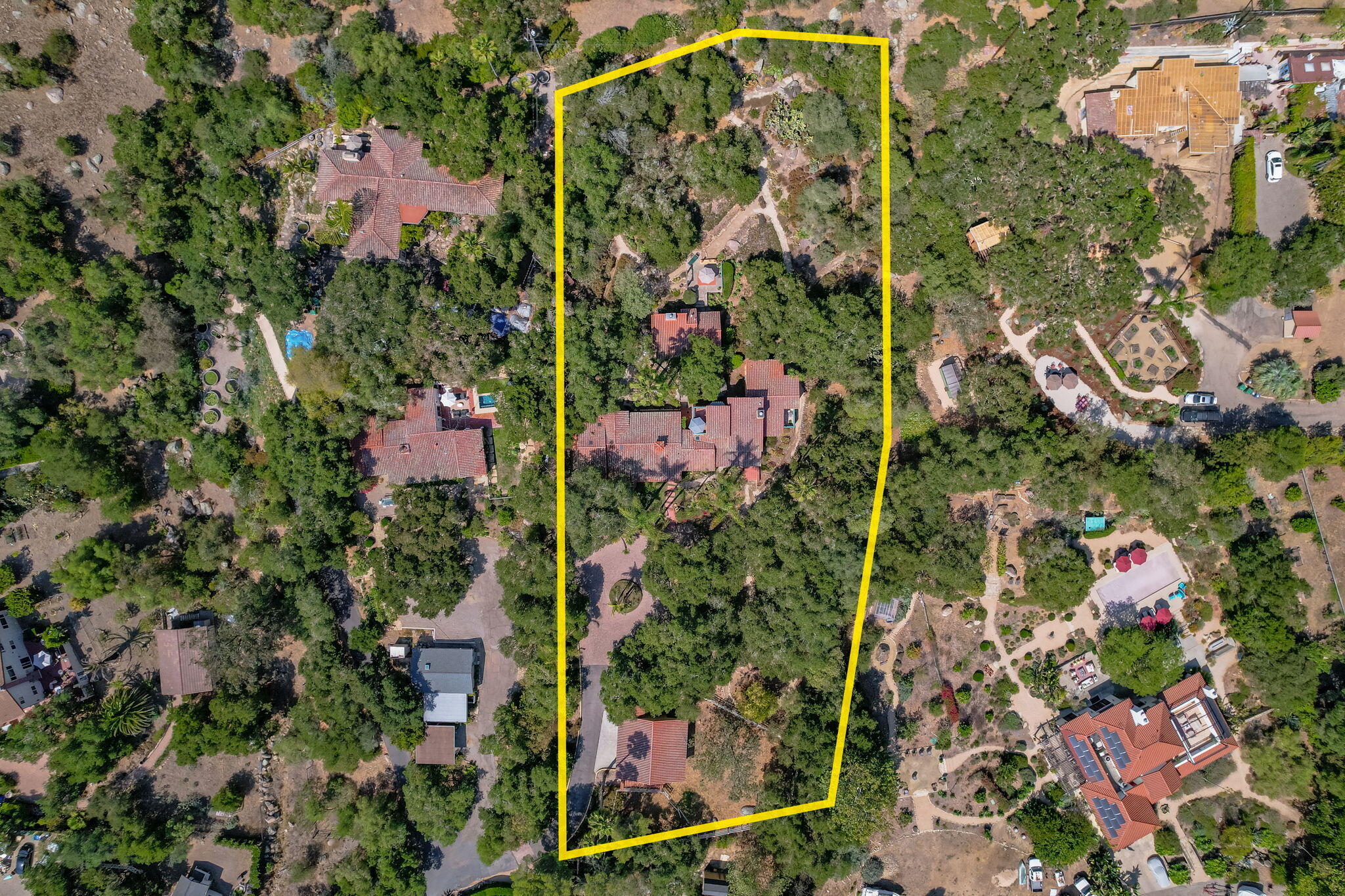2016 Foothill Road Santa Barbara, CA 93105 - Photo 4 of 36 Ariel View