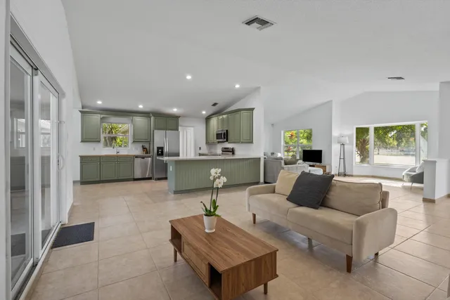 $4,995,000 | 3287 Grande Road, Loxahatchee, FL 33470