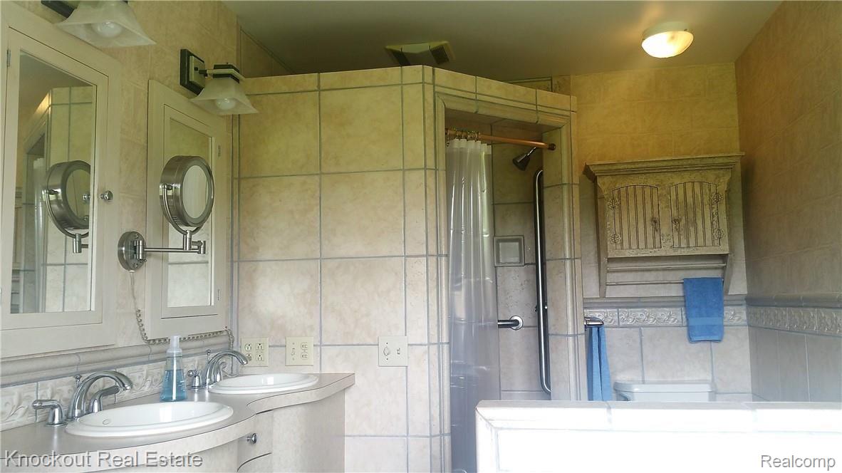 7560 Curtis Road Frankenmuth, MI 48734 - Photo 21 of 37 20180827_135859.jpg