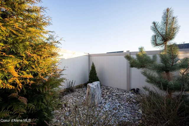 $575,000 | 7996 North Hibiscus Lane, Coeur D'Alene, ID 83815