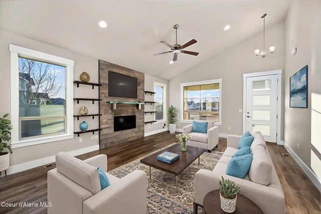 $575,000 | 7996 North Hibiscus Lane, Coeur D'Alene, ID 83815