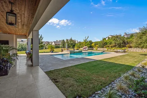 a view of yard with outdoor seating