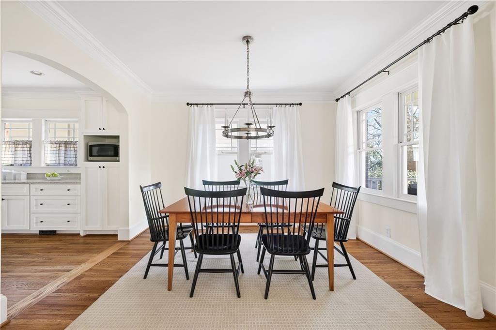 221 Oak Lane Decatur, GA 30030 - Photo 5 of 30