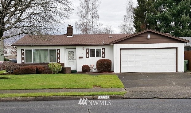 3230 Maple Street Longview, WA 98632 - Photo 1 of 17 Gallery Image 1